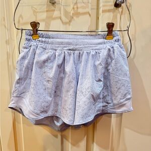 Lululemon Gravel Dust Pastel Hottie Hot Shorts 4”